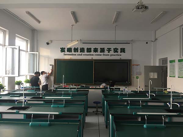 学校“无忧云”录播监控系统安装